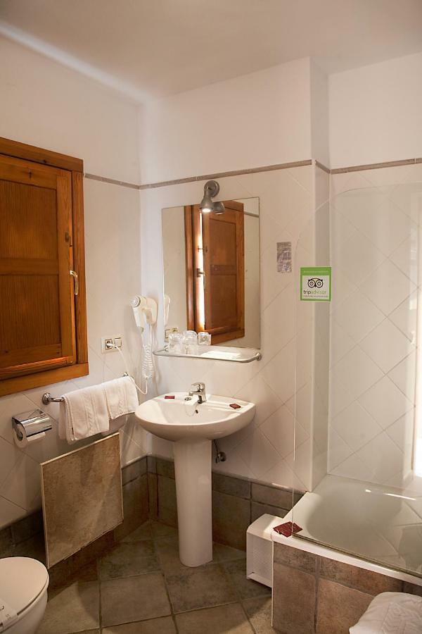 Apartamentos Cuevas Del Mar Nueva De Llanes Exteriör bild
