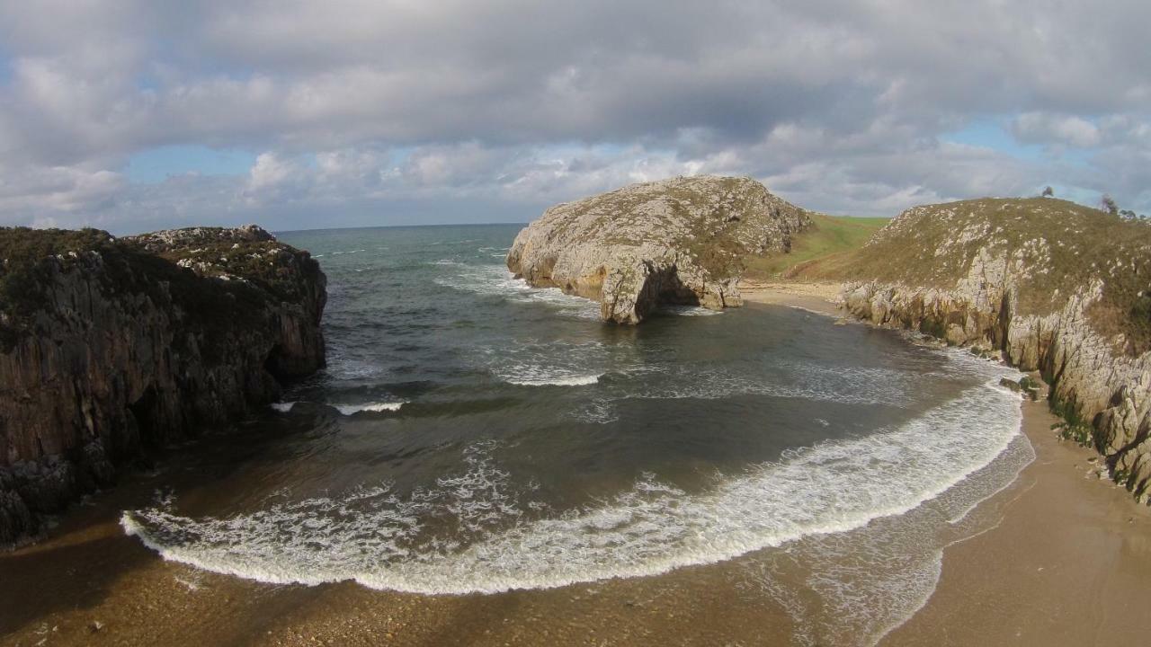 Apartamentos Cuevas Del Mar Nueva De Llanes Exteriör bild