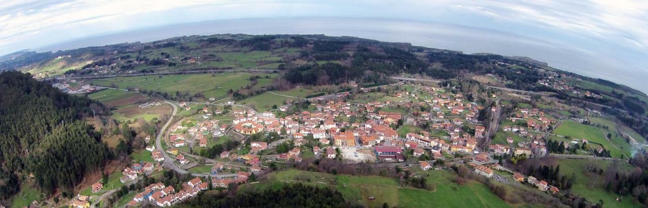 Apartamentos Cuevas Del Mar Nueva De Llanes Exteriör bild