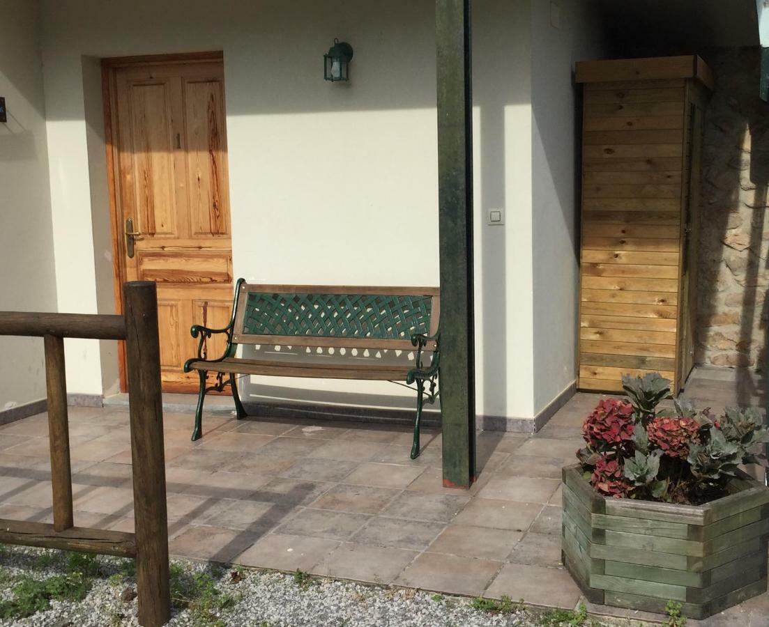 Apartamentos Cuevas Del Mar Nueva De Llanes Exteriör bild